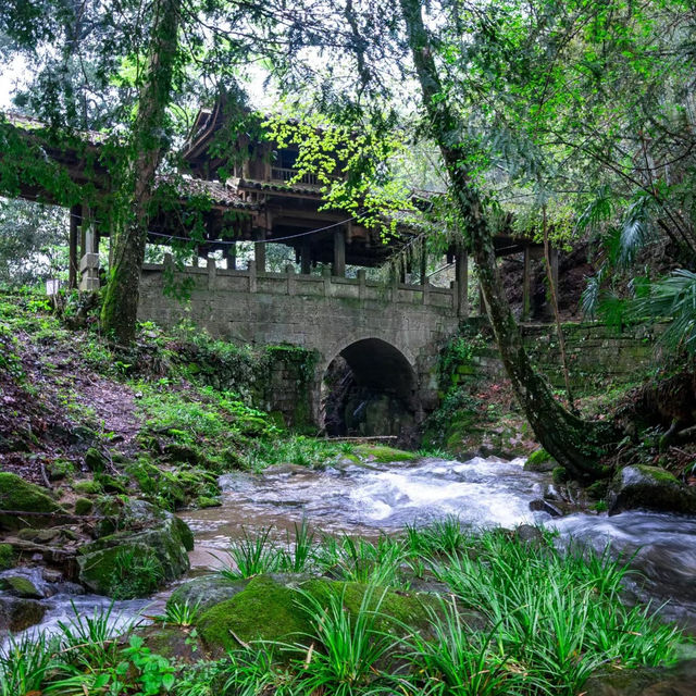 江西最美古廊橋靖安花橋