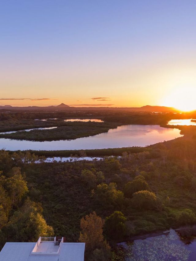 🌴 Noosa's Top Stay: RACV Resort's Splash & Comfort 🏖️