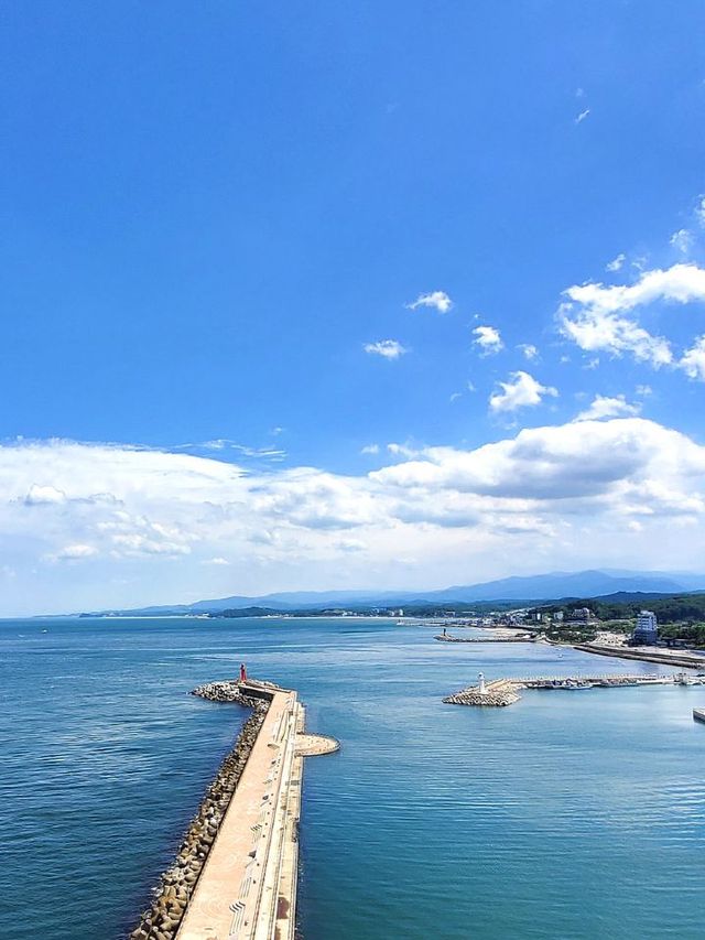 🌊 Sokcho's Seaside Serenity: Ramada by Wyndham 🌅