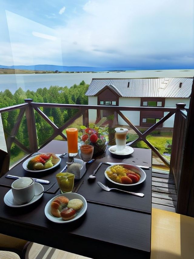 🏨✨ El Calafate's Cozy Retreat: Xelena Hotel & Suites 🌄