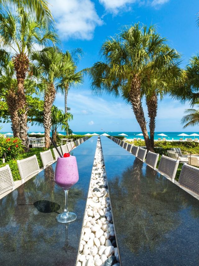 🌴🏖️ Grace Bay Bliss: Top Turks & Caicos Stay 🌟