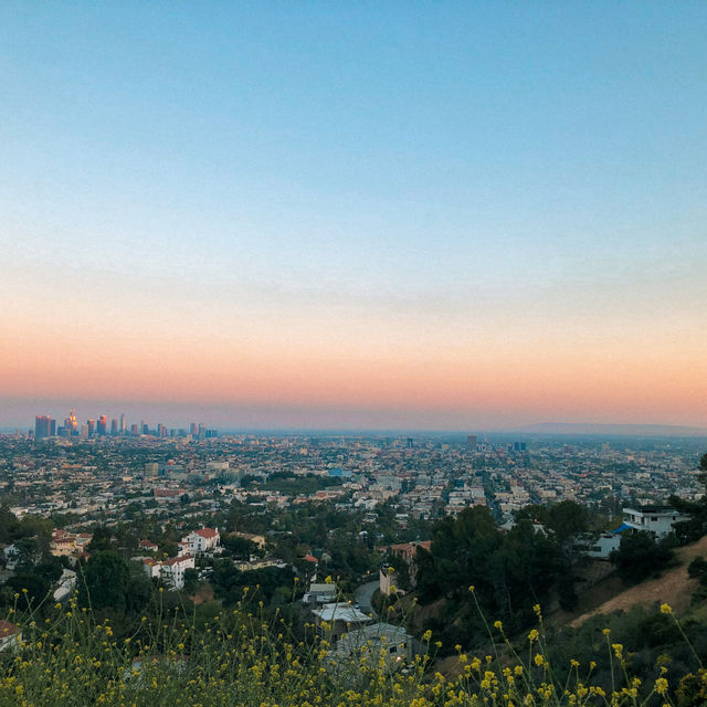 Watching Sunset from Griffith Observatory in LA 🇺🇸