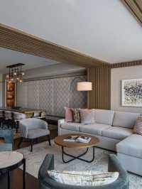 🌟 Charlotte's Chic Sleeps: JW Marriott Magic 🌃