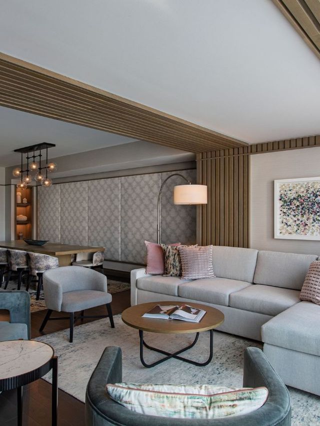 🌟 Charlotte's Chic Sleeps: JW Marriott Magic 🌃