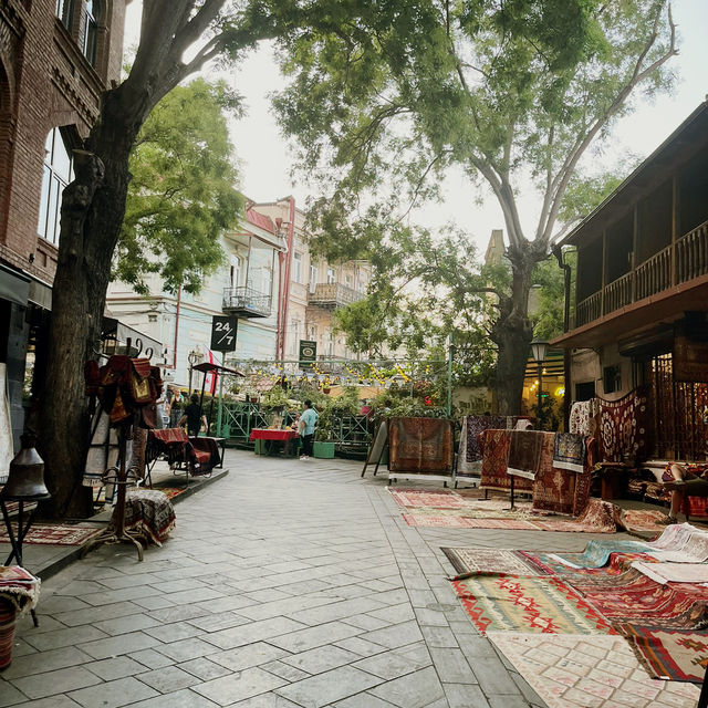 Charming old streets of Tbilisi ✨