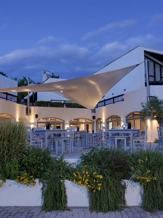 🌟🏨 Unwind in Style: Top Stay in Sithonia, Greece 🌊