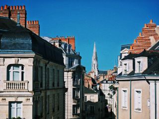 Nantes, a flowing feast of art. 