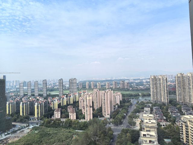 南昌：英雄城的古今華章。