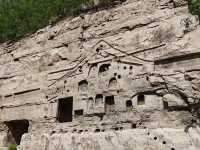 龍窩寺石窟位於河北井陉縣小龍窩村