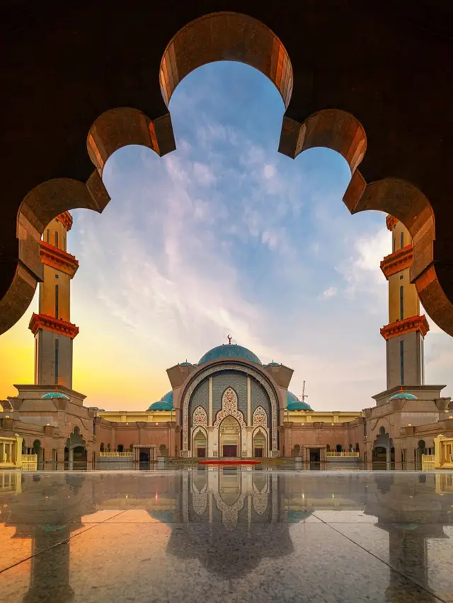 Malaysia is visa-free! Save this guide for traveling with kids