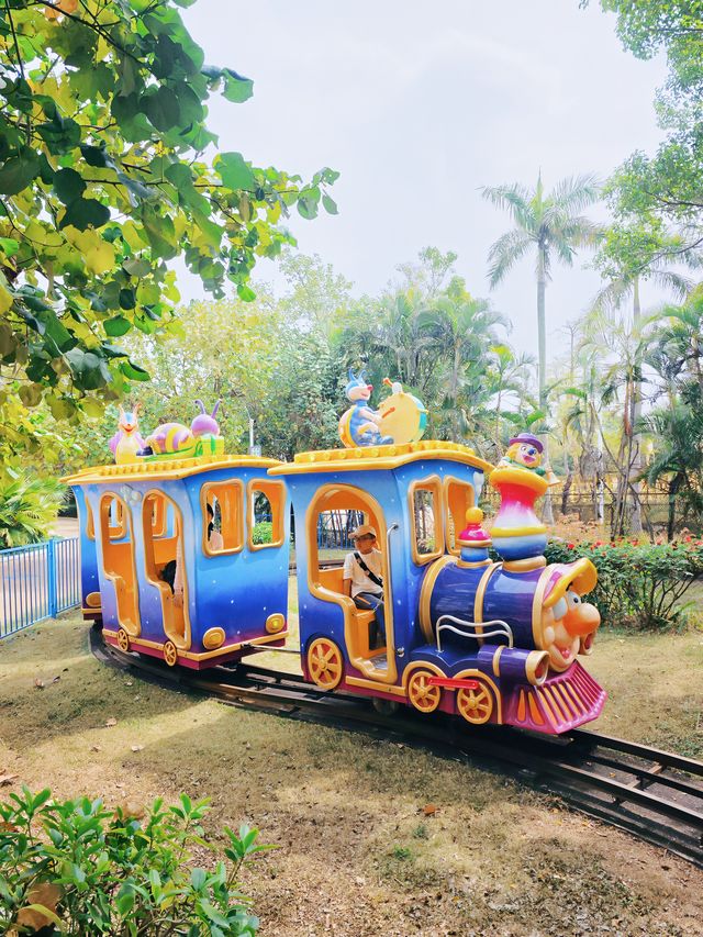 這樣溜娃太爽！主題樂園、萌寵、溫泉，三倍快樂！