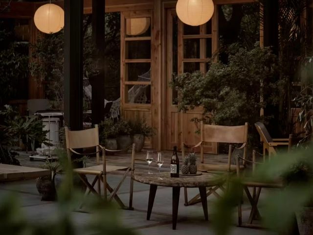 Hylla物與嵐設計收藏酒店  中國雲南省麗江市玉龍縣白沙鎮玉湖村，背靠玉龍雪山腳下   