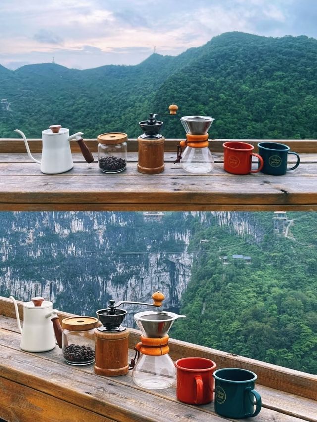 喺呢片雲海中醒來係咩神仙體驗