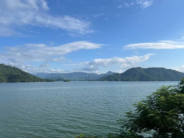 雖然忠言逆耳，但7-8月嘅千島湖真係唔建議去