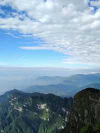 雲端仙境徒步指南