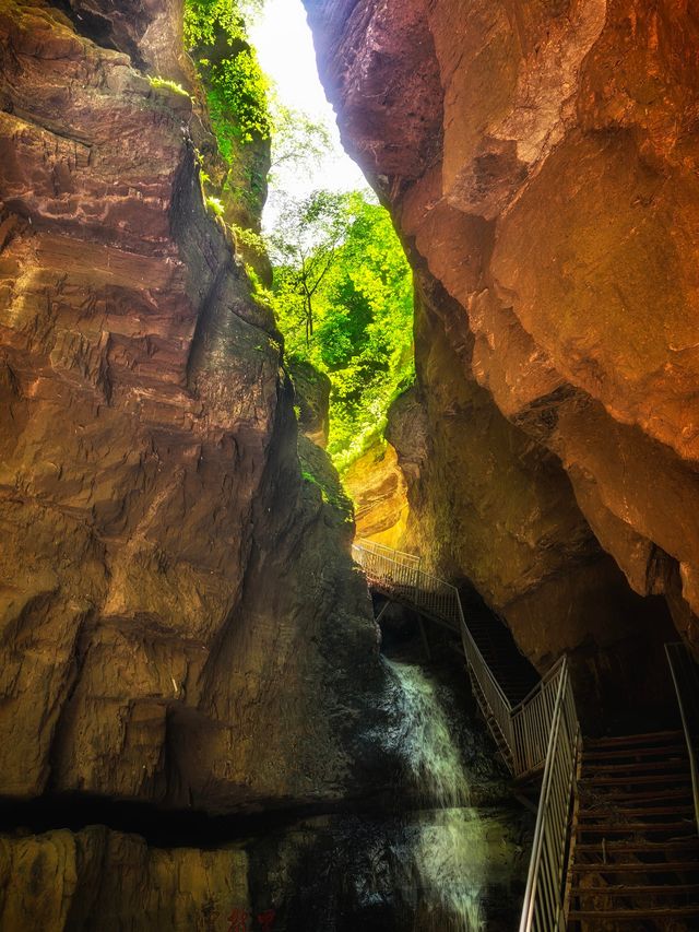 南石洋大峽谷旅遊攻略:京西地質奇觀徒步指南 南石洋大峽谷旅遊攻略:京西地質奇觀徒步指南