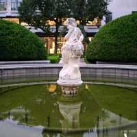 🗿 Statues in Fuxing Park: Art in the Heart of Shanghai