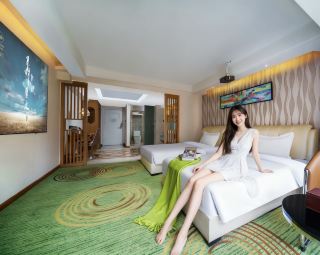 Karst Secret Realm Roaming in Guiyang