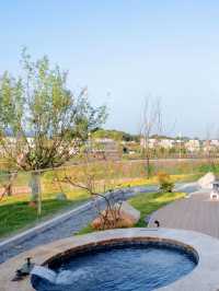 別再搜新餘網紅店了！這家泊心雲舍，私湯+新中式房讓我連住3天