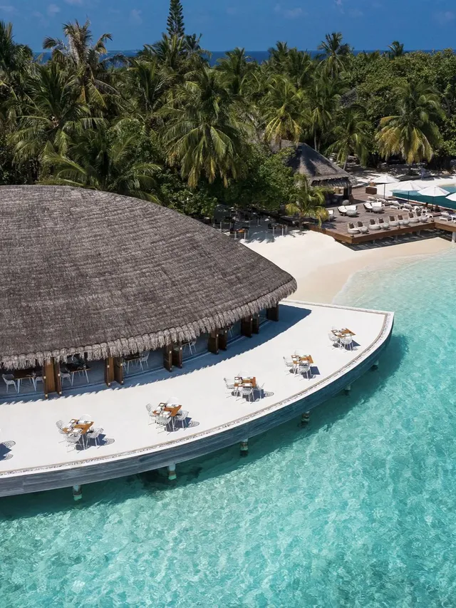 老牌奢華蜜月島，馬爾代夫芙花芬氛圍感拉滿