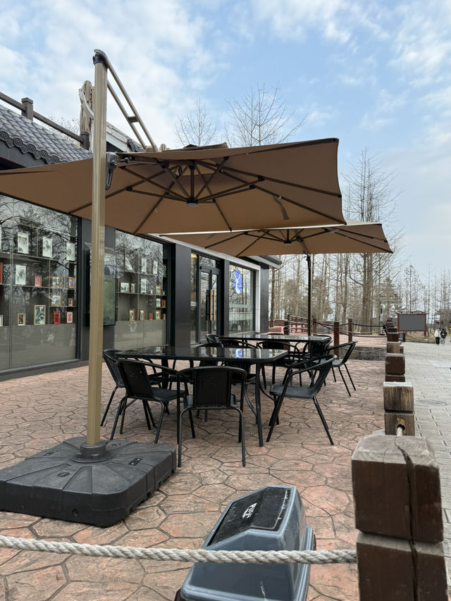 張家界 / 李軍聲砂石畫藝術館 張家界 / 李軍聲砂石畫藝術館