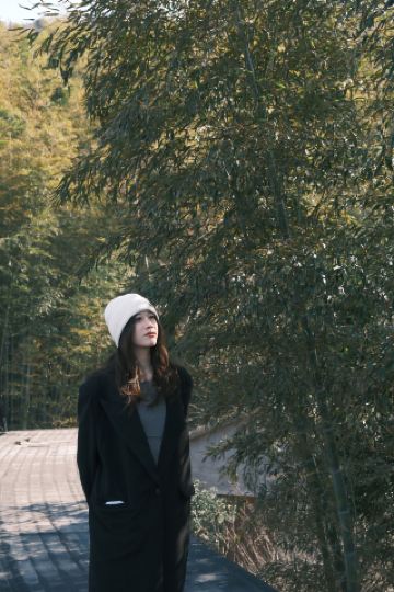 早春のハイキング！雲を眺めながら四明山の春の山野を探訪