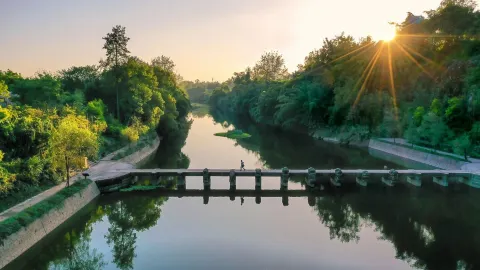 Этот мост эпохи Мин в уезде Лусянь просто потрясающий — traveler post in Лусянь