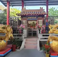 公園中的土地公廟【羅東福德廟】