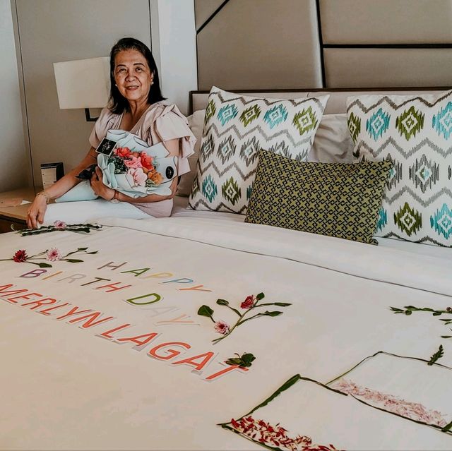 looking for a spontaneous staycation?