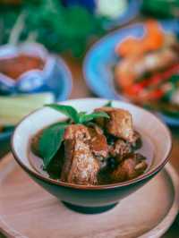 ‘dee café & bistro‘ คาเฟ่สไตล์ประยุกต์