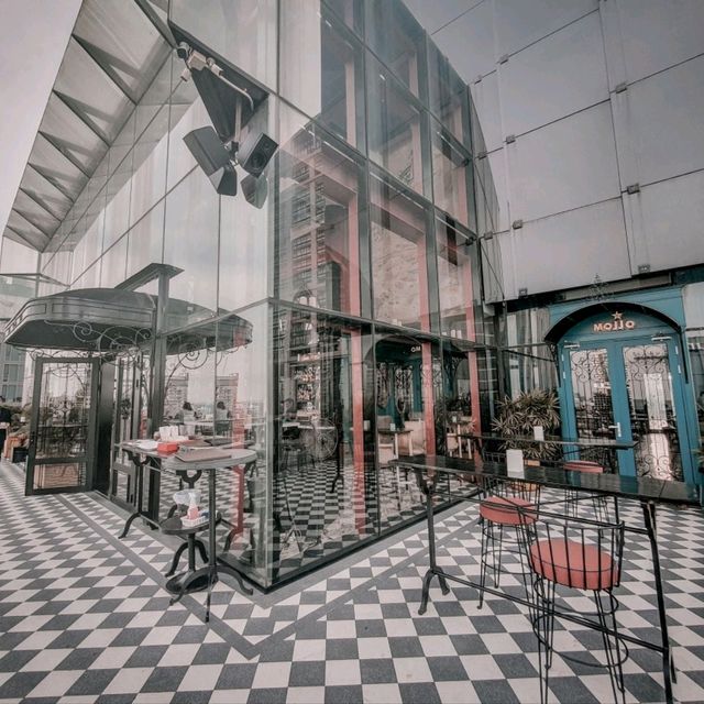 Mojjo Rooftop ชมวิวเมืองสุดปัง ดื่มด่ำบรรยากาศดีๆ