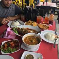 Delicious seafood, extraordinary beach view!