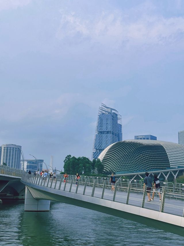 《新加坡》地標級打卡景點 白天晚上各有不同風情-魚尾獅公園