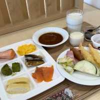 大阪比偲奇格蘭比亞酒店：美食、景觀、寬敞，一站滿足！🏨🍳🌆