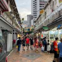 strolling around singapore