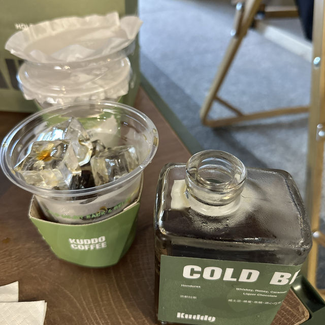 北上覓食！牛油果色系．戶外露營風．KUDDO COFFEE