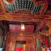 🇻🇳ベトナム ハノイ "クアンタン寺(鎮国寺)" 厳かな寺、重厚感ある4トンの銅像が特徴的