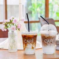 Cafe Jen’ ท้ายเหมือง พังงา CAFÉ JEN 