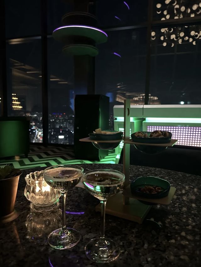 🇰🇷韓国 / ソウル 絶景✨ホテル最上階Bar LATITUDE32🍸🪐