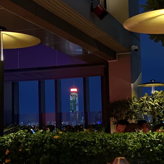 내 최애 방콕 야경 맛집 추천. Bar.Yard 🍷