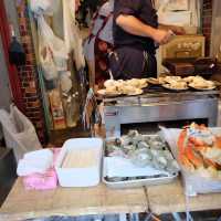 ตลาดปลาซึกิจิ Tsukiji Fish Market