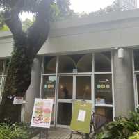 Pondside - Hong Kong Park 香港公園