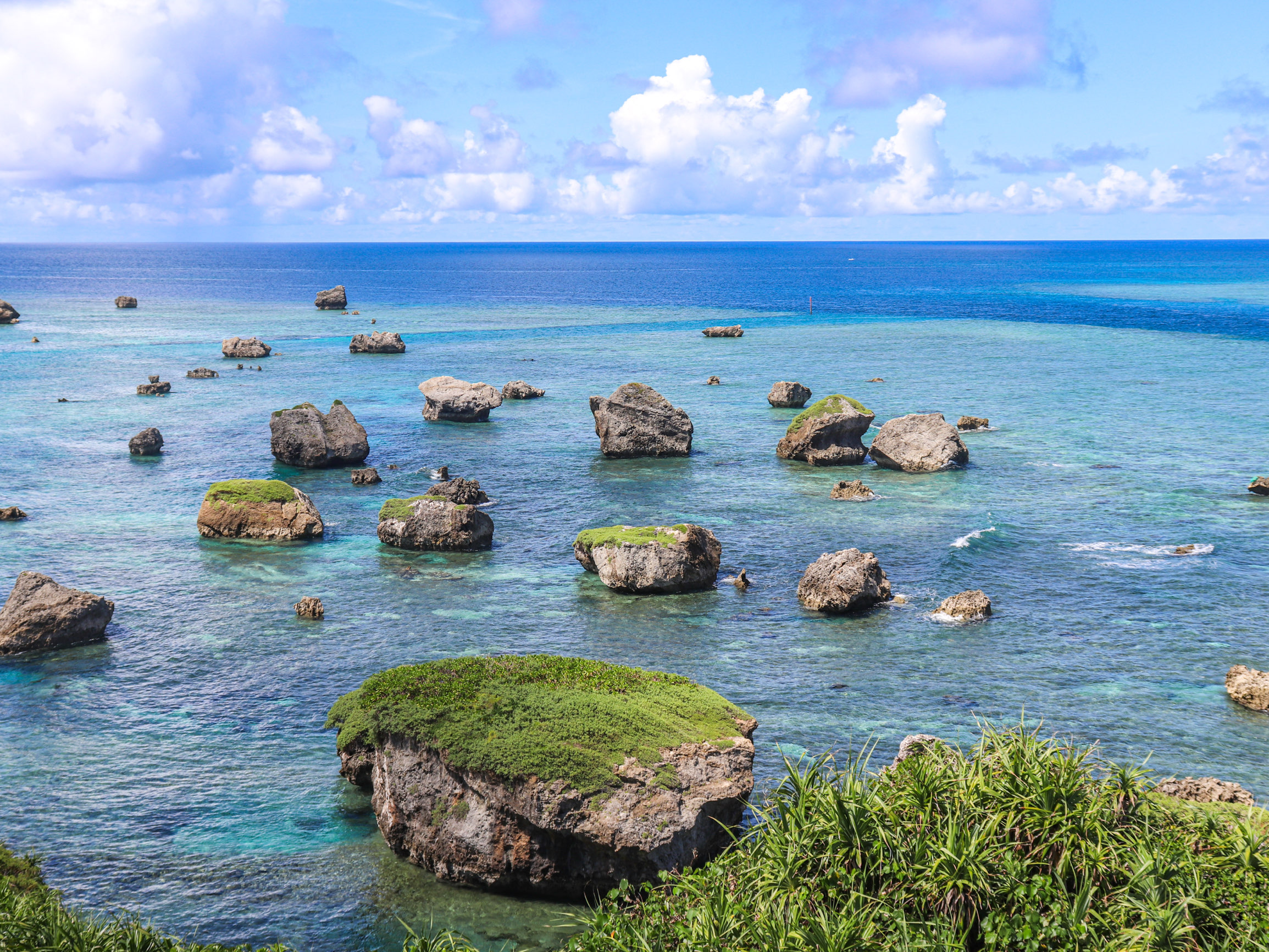 写真　風景　全紙サイズ　沖縄宮古島東平安名崎『翠玉のかなた』 写真 風景 全紙サイズ 沖縄宮古島東平安名崎『翠玉のかなた
