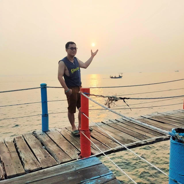 เจดีย์กลางน้ำ จุดชมวิวบ้านหัวแหลม🌅📸