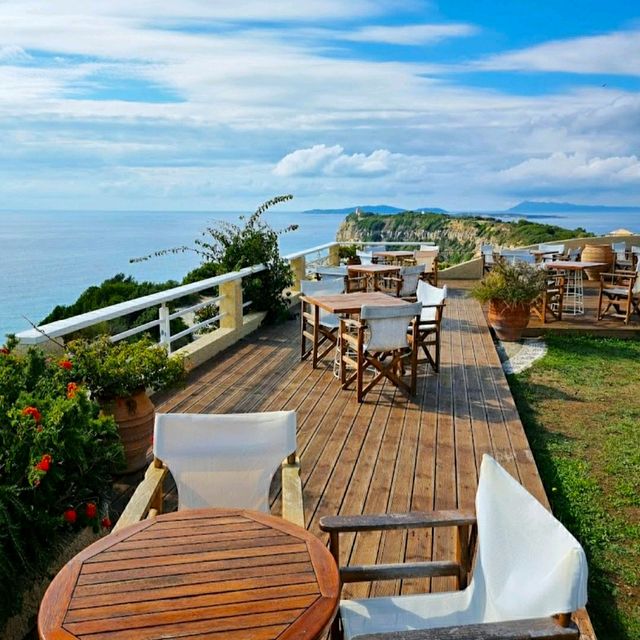 OUR FAVOURITE SNACKBAR IN CORFU!