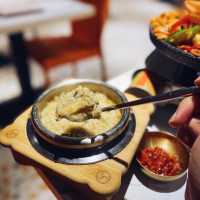 🌟份量超巨大熱炒海鮮鍋 · 一次過食盡多款特色韓食 🌟 
