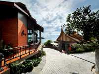 Tropical Paradise: Sinae Resort Delights Gues