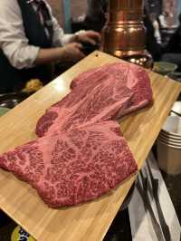 맛있는 소고기와 멋진 분위기👀