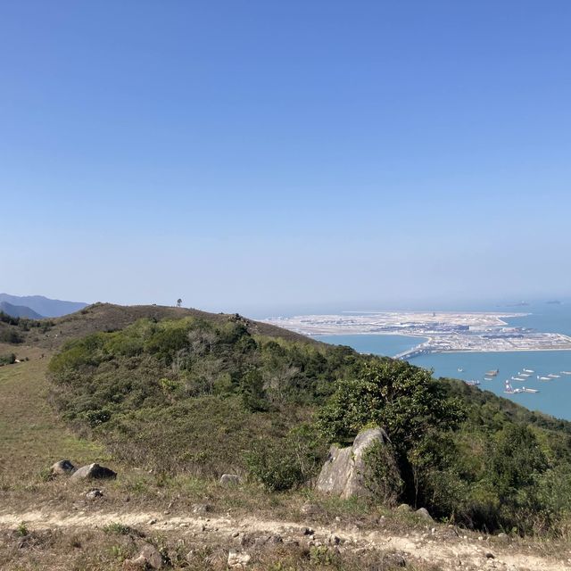 Tiger’s Head Hike