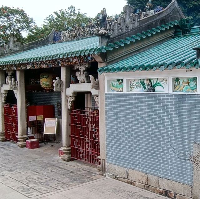 坐落鴨脷洲數拾年之洪聖古廟